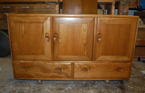 Ercol sideboard after restoration   028-300
