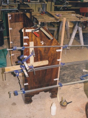 Re-gluing the carcass