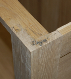 oakshakerdresser250x250